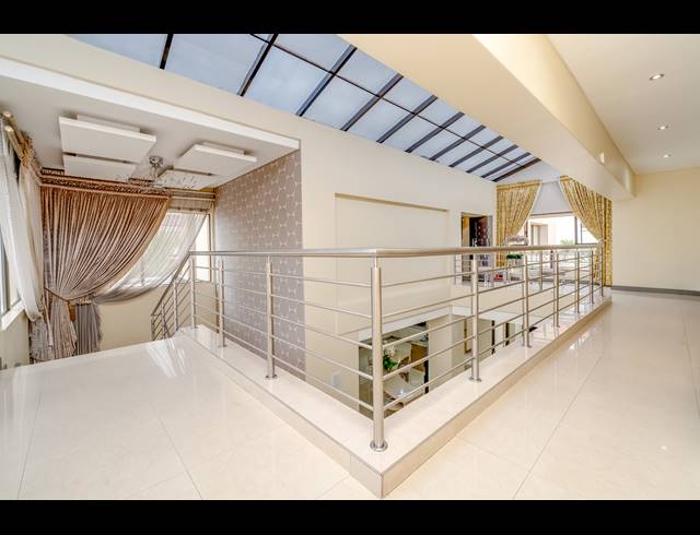 4 BEDROOM HOUSE FOR SALE IN DAINFERN VALLEY ESTATE
